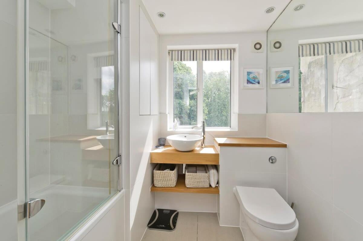 Appartamento Leafy Earls Court 3 Bed Flat